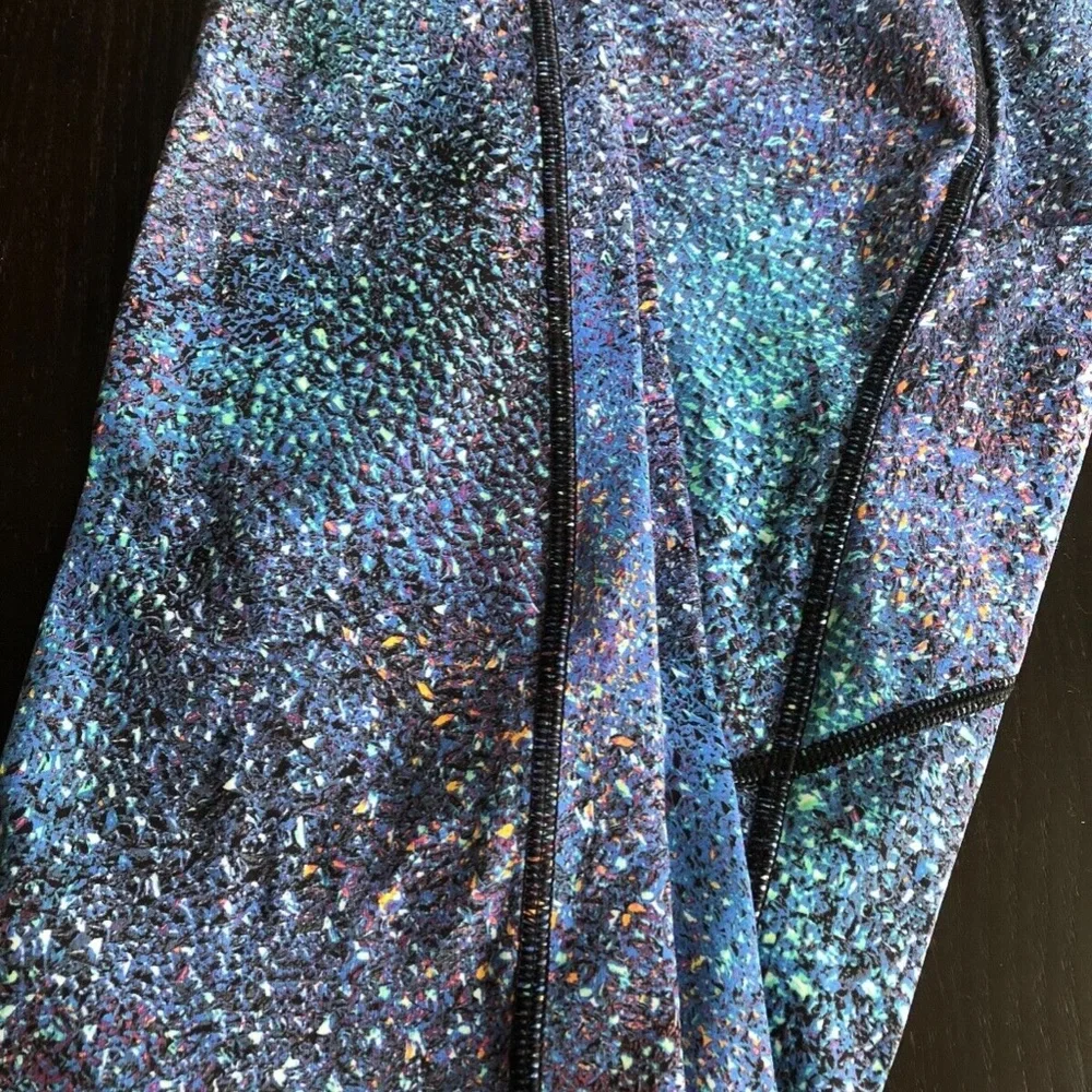 Lululemon Speed Tight Rainbow Splatter Mermaid Legging Non Reflective Size6 NWT! - Picture 2 of 10